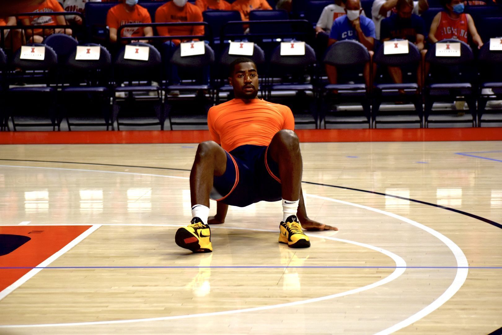 Photos: Illinois hosts open practice